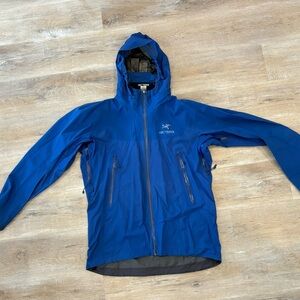 Arc’reryx Gortex Shell Men’s Large